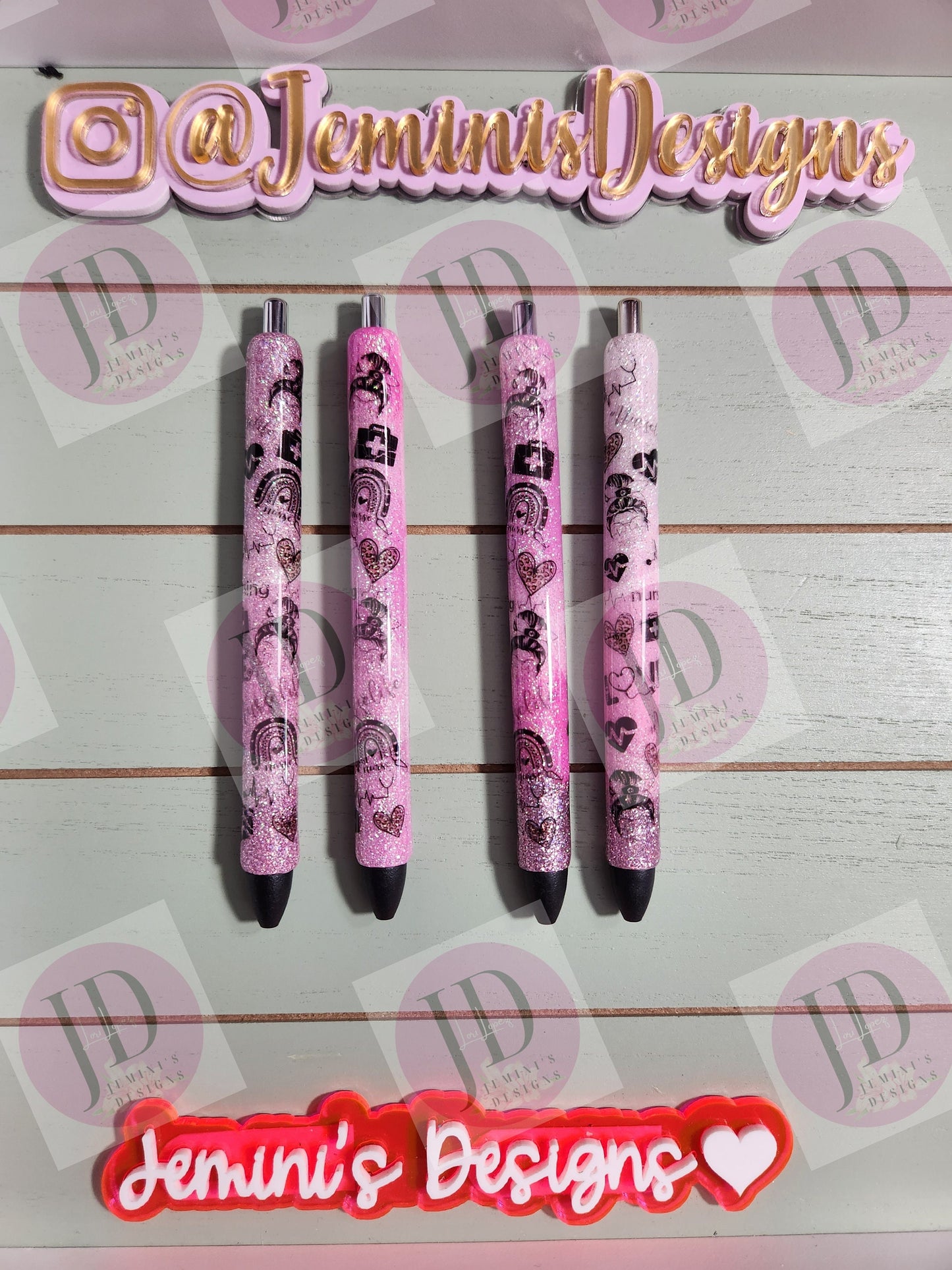 Nurse Life Glitter Pens, Glitter Gel Pens- Soft Pink ombre Glitter nurse life glitter pen/RE-FILLABLE. Please choose 1-4.  One pen for price