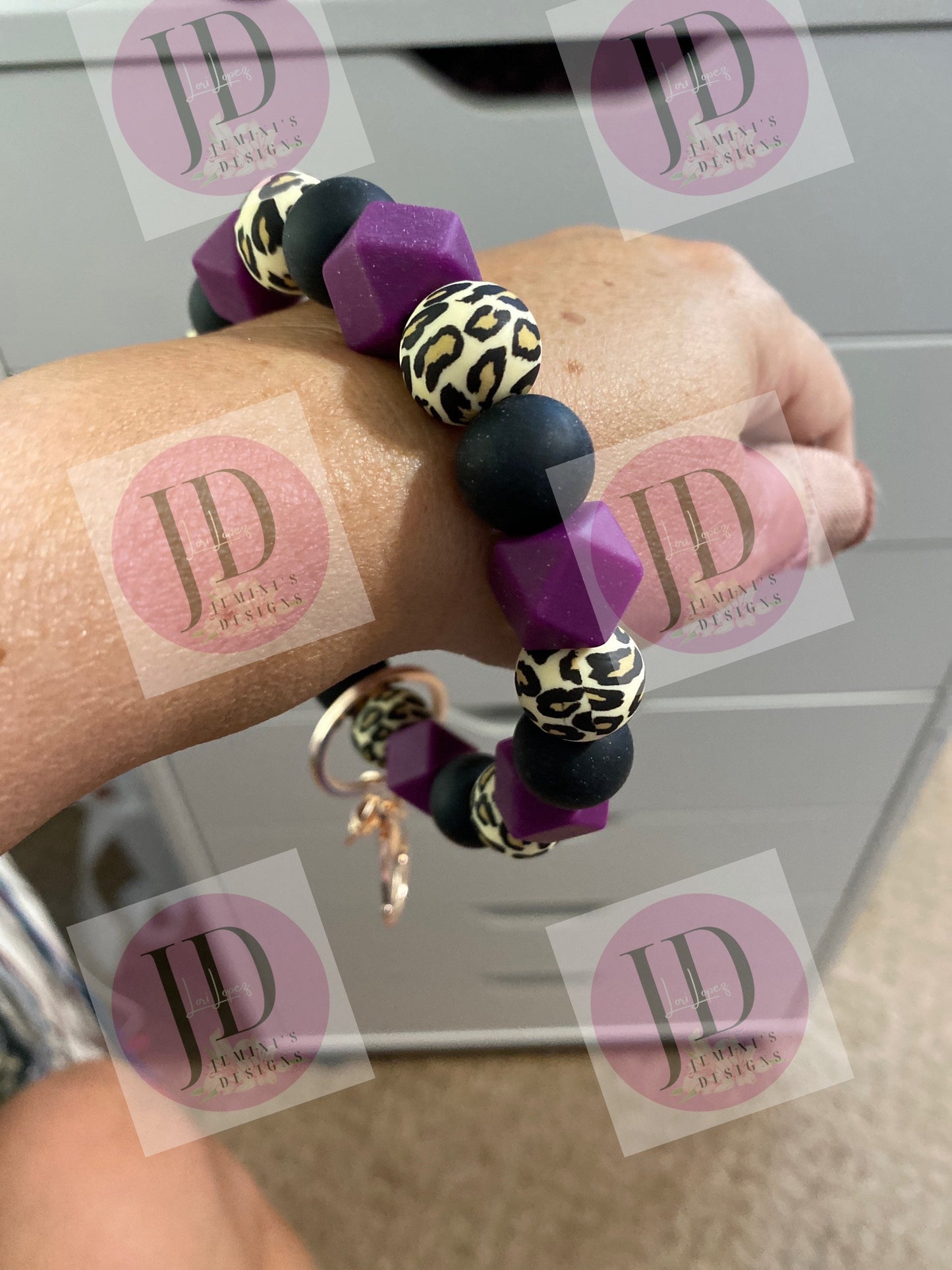 Ready to Ship Beaded Bangle black/purple leopard /Keychain/beaded Bangle for her/purple/black Keychain/beaded leopard bangle bracelet