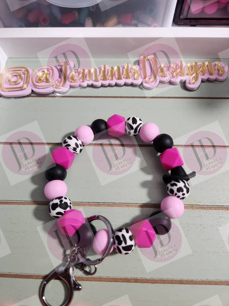 Beaded Bangle Cowboy hat hot pink & black cow print Keychain/beaded Bangle for her/pink and black cowboy wristlet/bangle cow wristlet