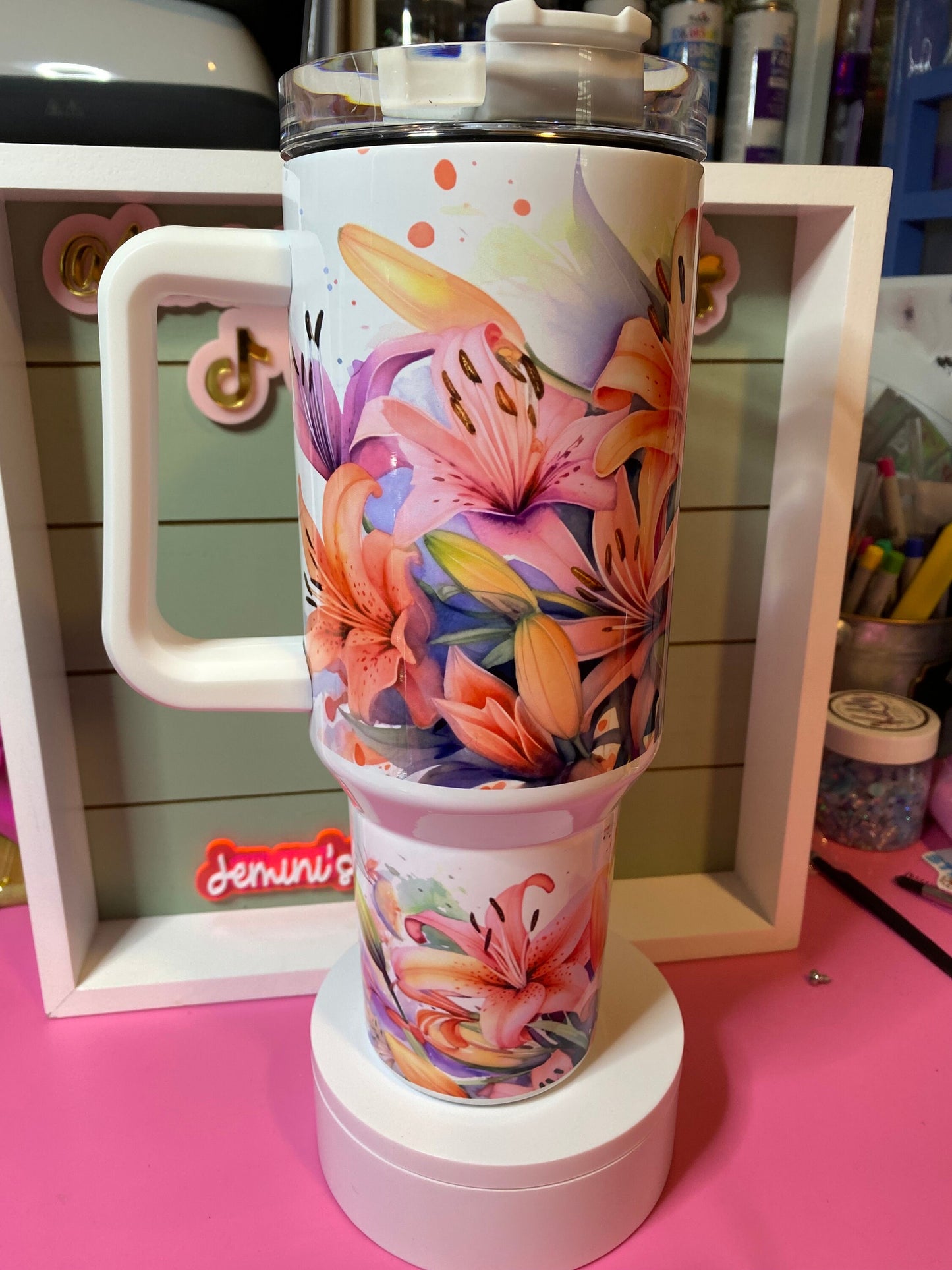 Stargazer lily floral vibrant sublimated 40 oz tumbler/ detailed floral lily tumbler/40 oz dip lilies tumbler/ beautiful vibrant tumbler