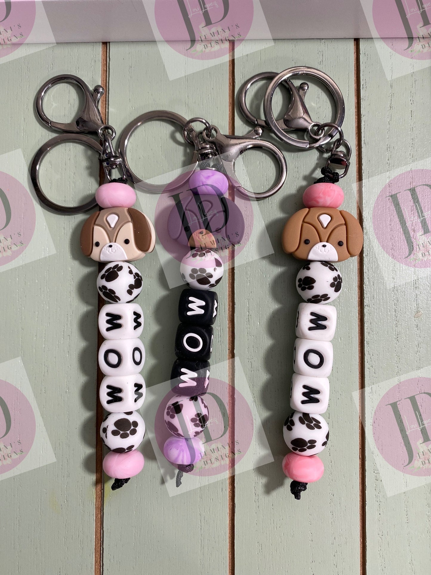 Ready to Ship Adorable puppy/dog beaded Keychain/beaded mini Keychain & dog/dangle Keychain/puppy keychain