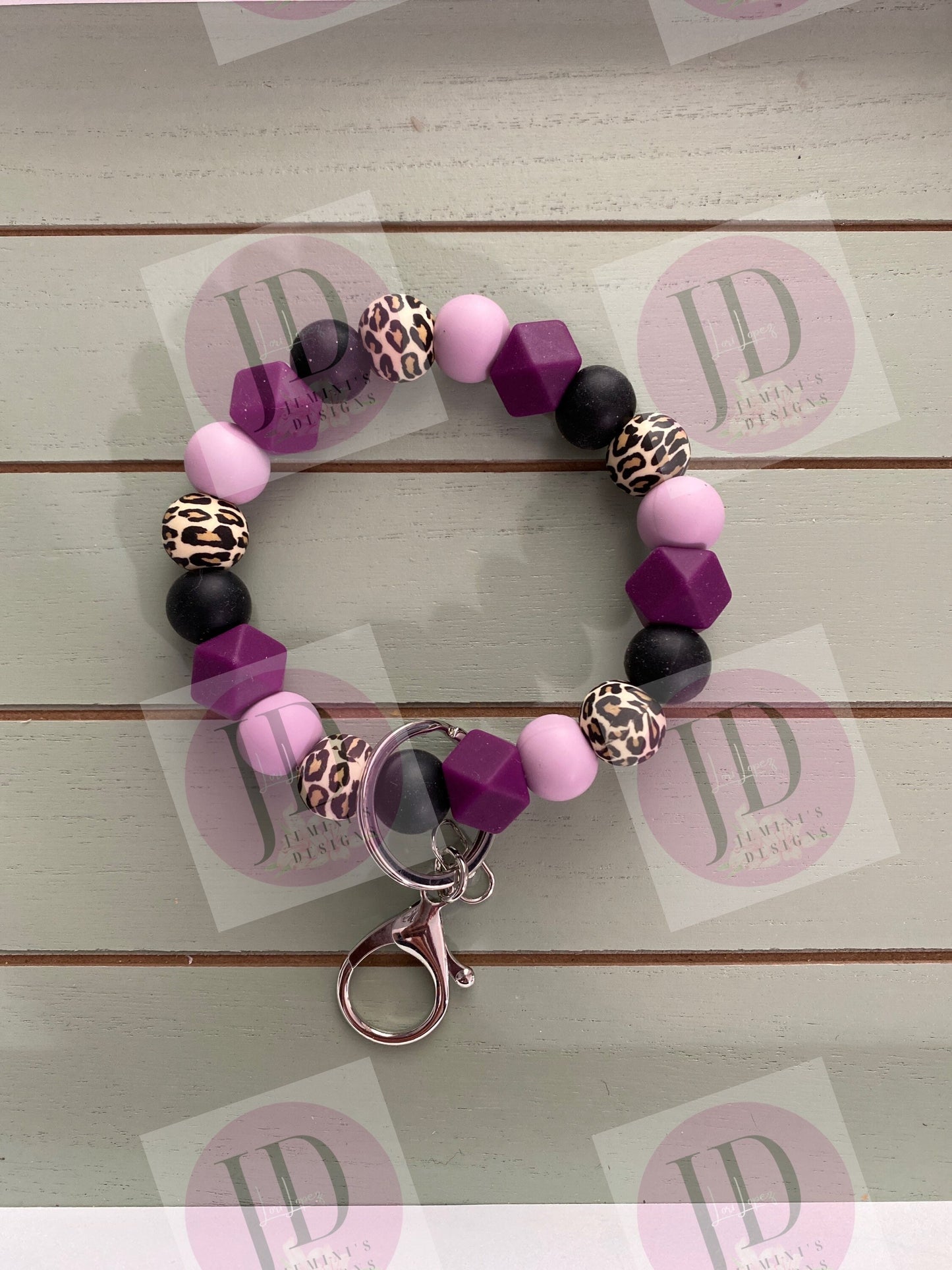 Beaded Bangle purple /lav leopard /Keychain/beaded Bangle for her/purple Keychain/beadedleopard bangle bracelet wristlet