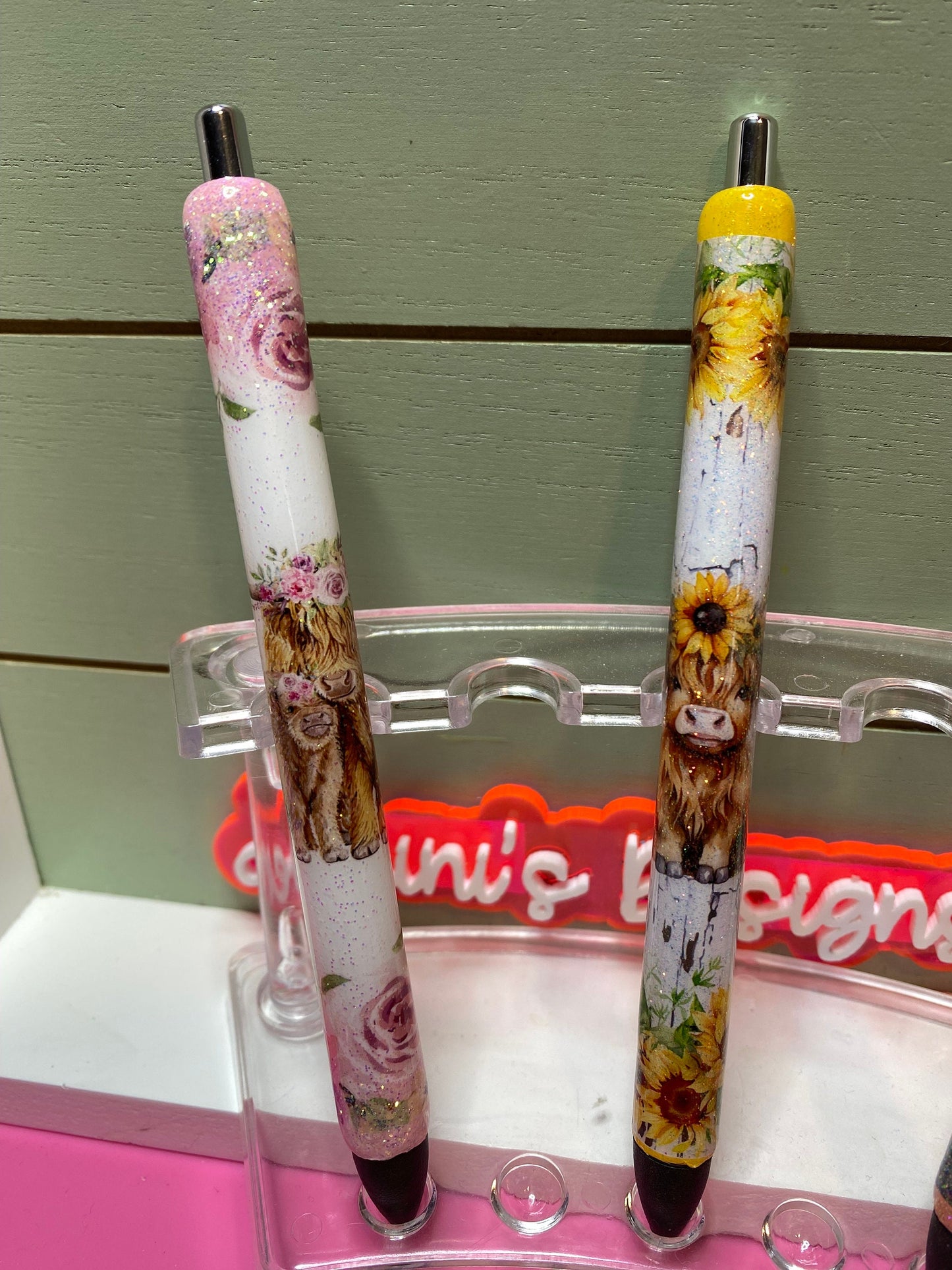 Highland cow & Sunflower pen wrap Glitter pen, Highland cow and calf pink pen Peach floral pen wrap with Lots of vibrant colors.