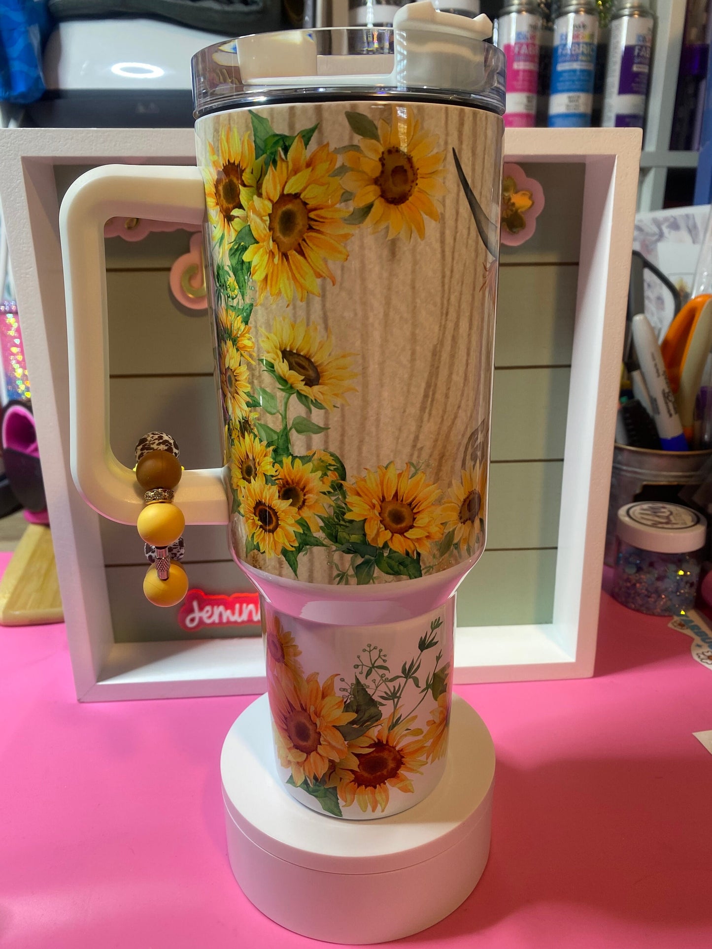 Highland baby cow sunflower , distressed wood and flowers, 40oz , yellow tumbler,  Highland baby cow & flowers  tumbler, gift for her