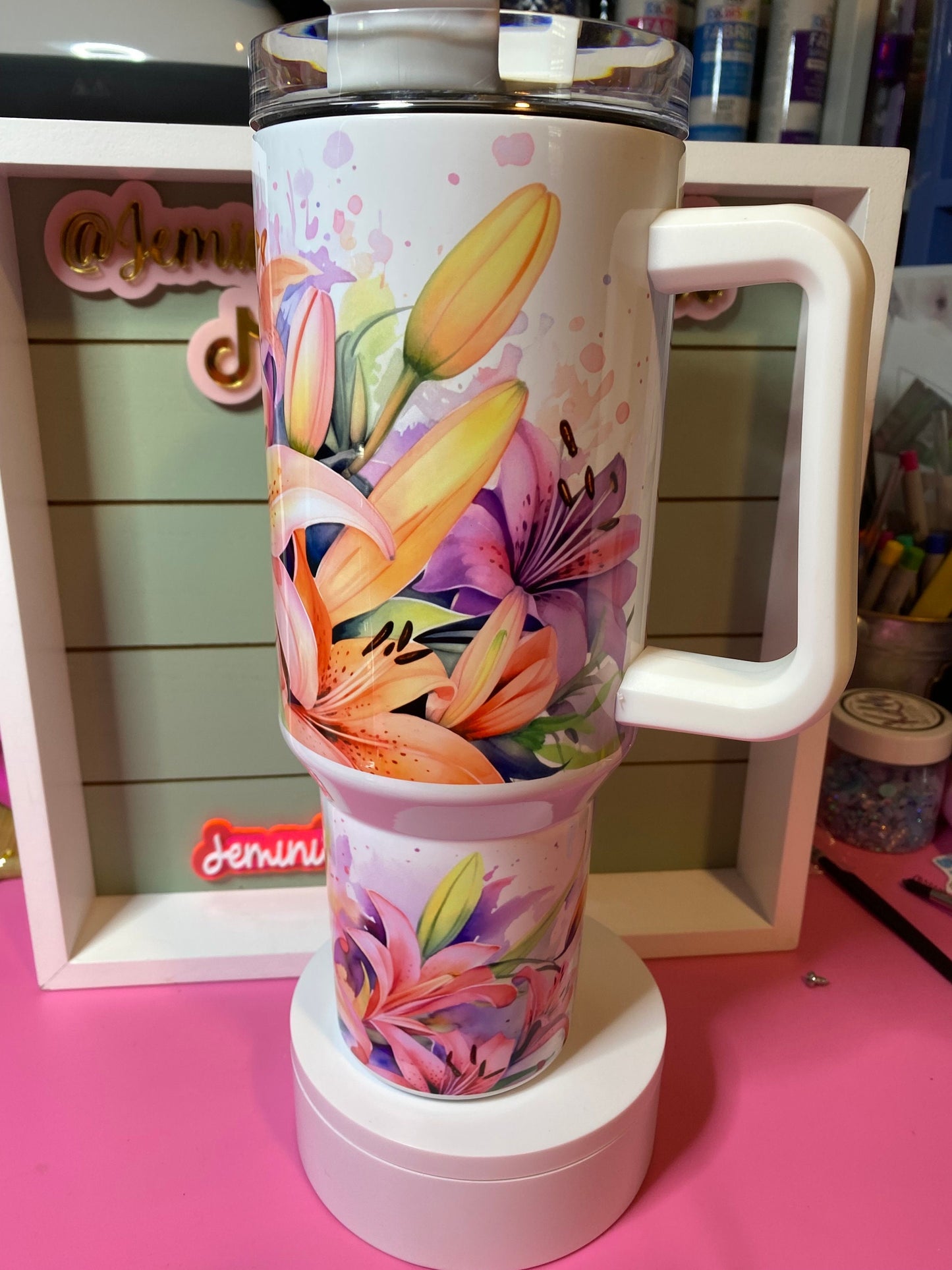 Stargazer lily floral vibrant sublimated 40 oz tumbler/ detailed floral lily tumbler/40 oz dip lilies tumbler/ beautiful vibrant tumbler