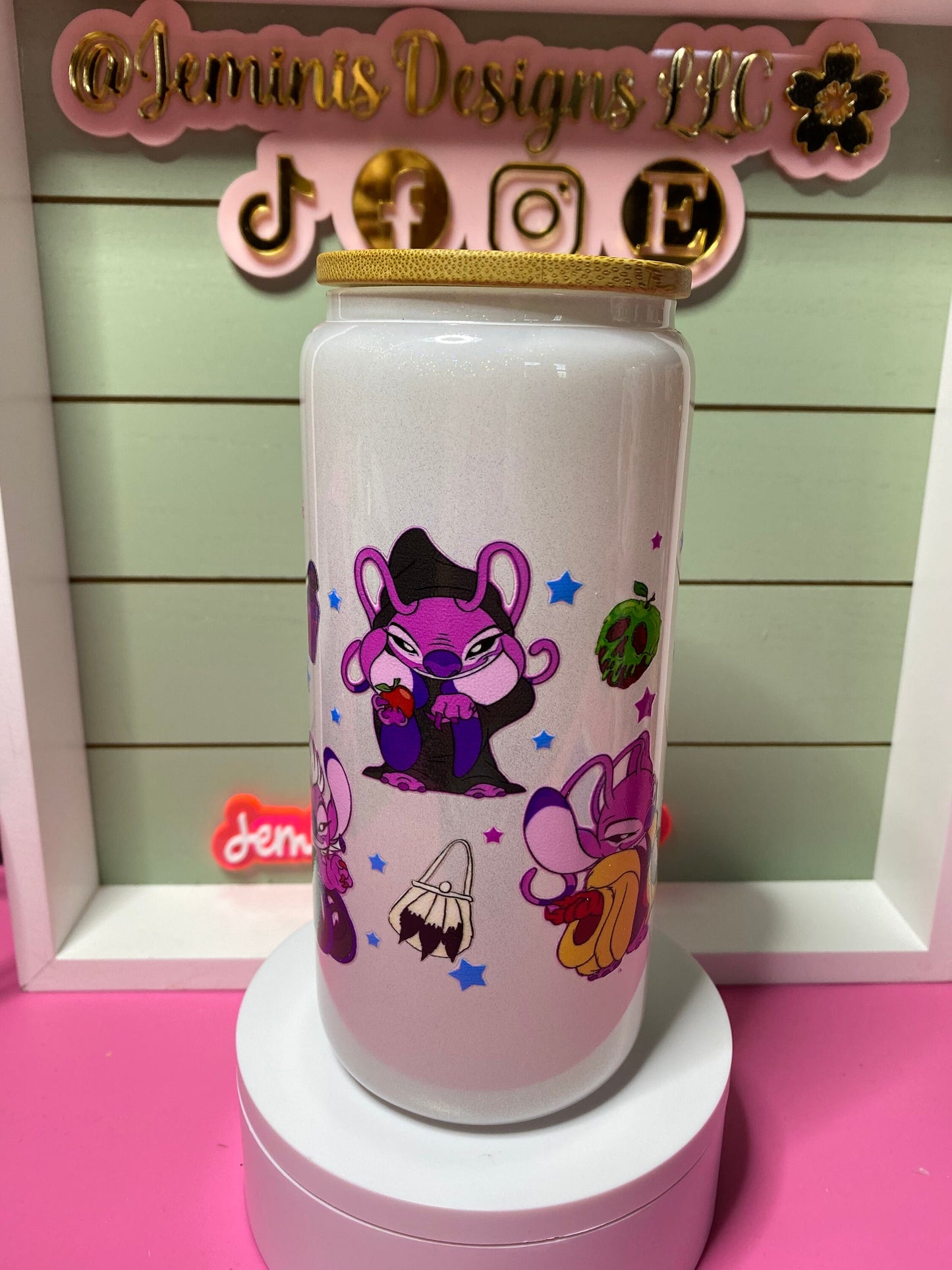 Pink cat, frog character tumbler, 16oz frosted glass w/ bamboo lid/colored cat uvdtf glass can flower cat glass can/ cute frog glass tumbler