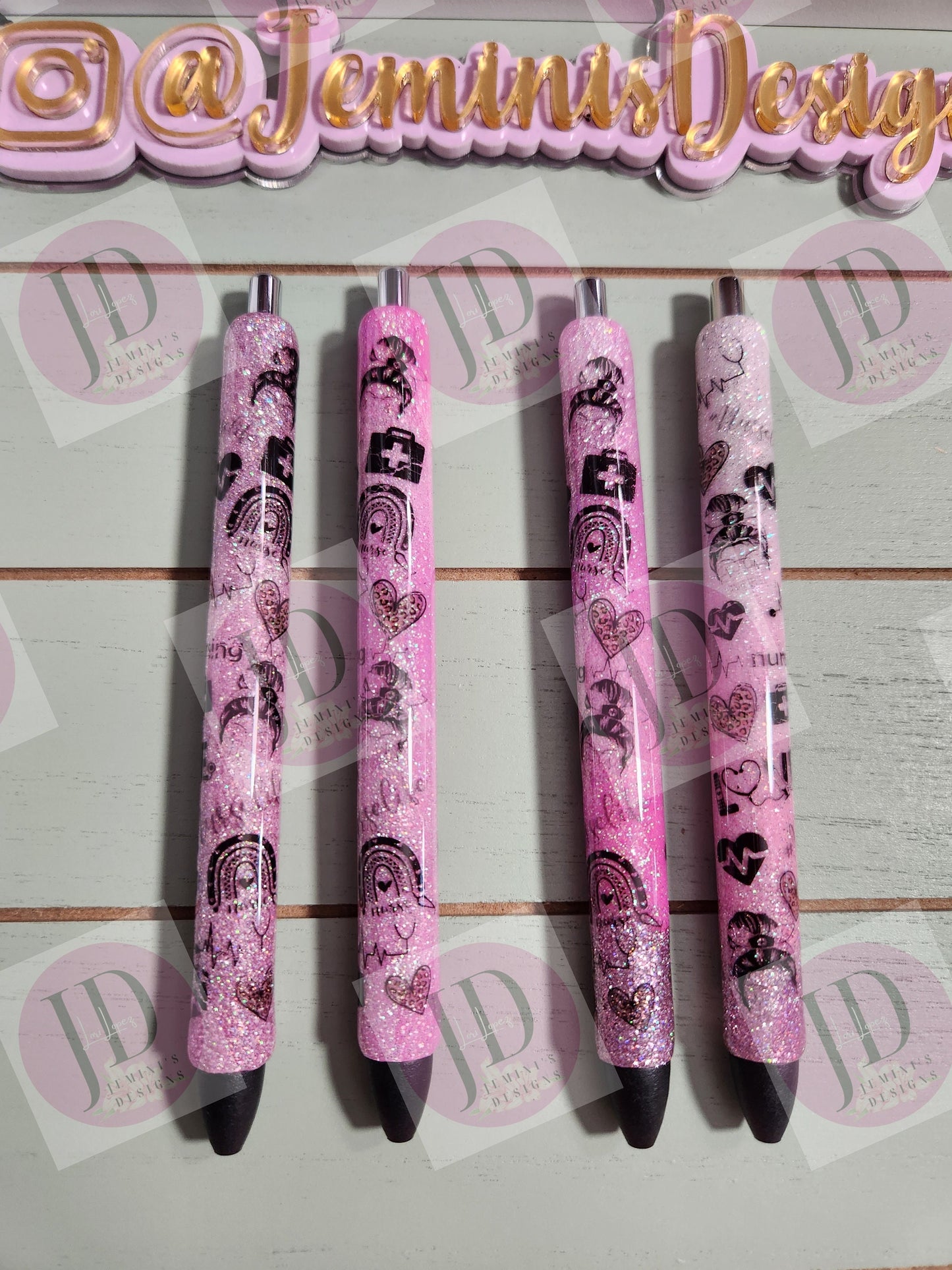 Nurse Life Glitter Pens, Glitter Gel Pens- Soft Pink ombre Glitter nurse life glitter pen/RE-FILLABLE. Please choose 1-4.  One pen for price