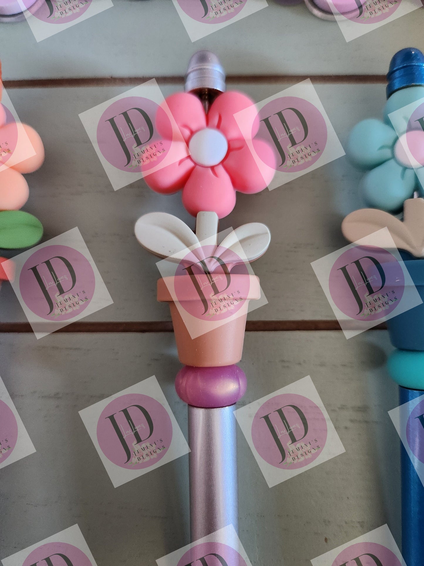 Silicone puffy flower pot daisy/flower Bead Pen/Custom Bead Pen/daisy flower pot bead pen/Twist Beaded daisy/flower pen/flower bling pen