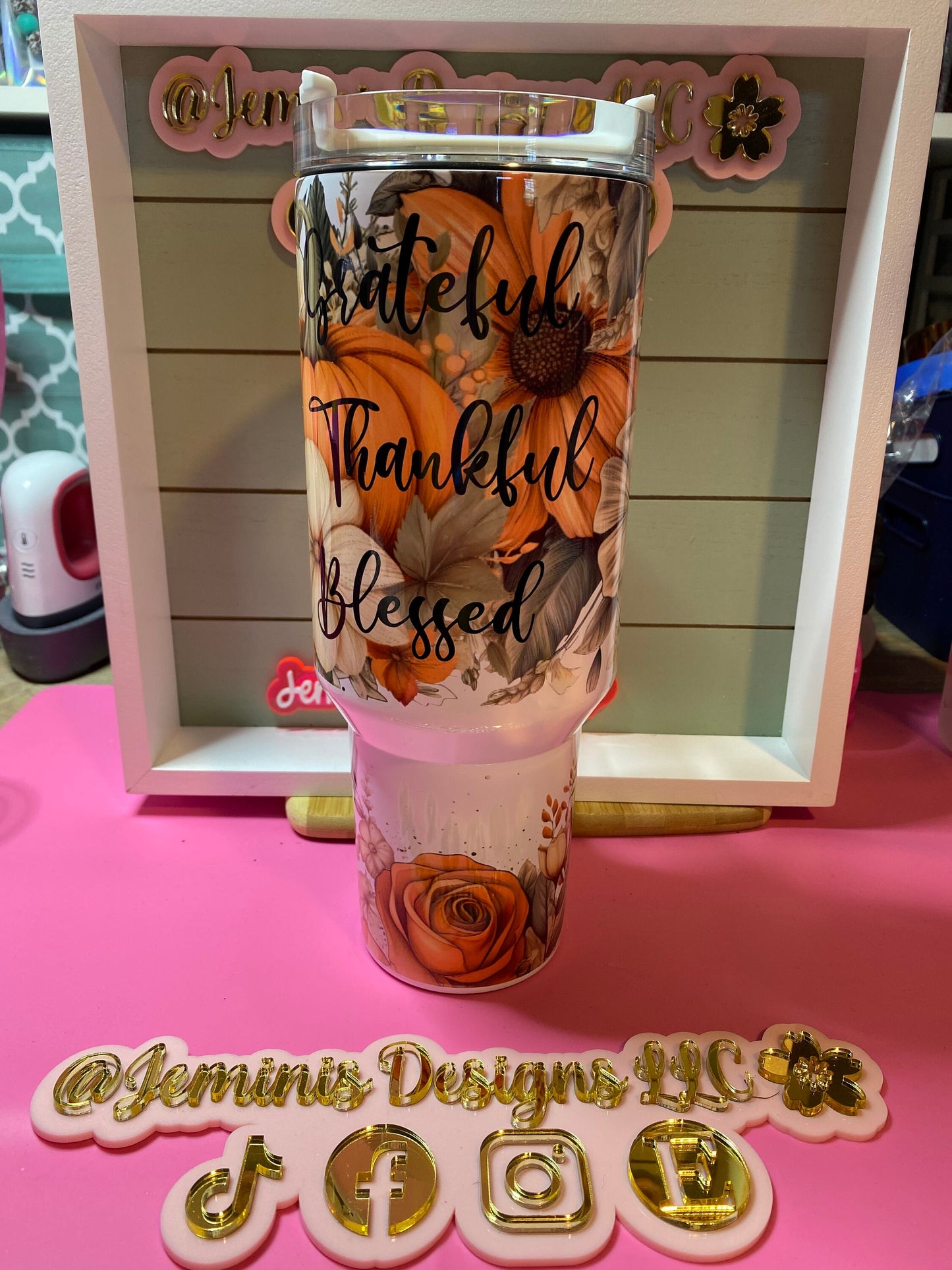 Fall pumpkin 40oz sublimated SS tumbler.  This item can be personalized. Vibrant fall colors, pumpkin & flower designs