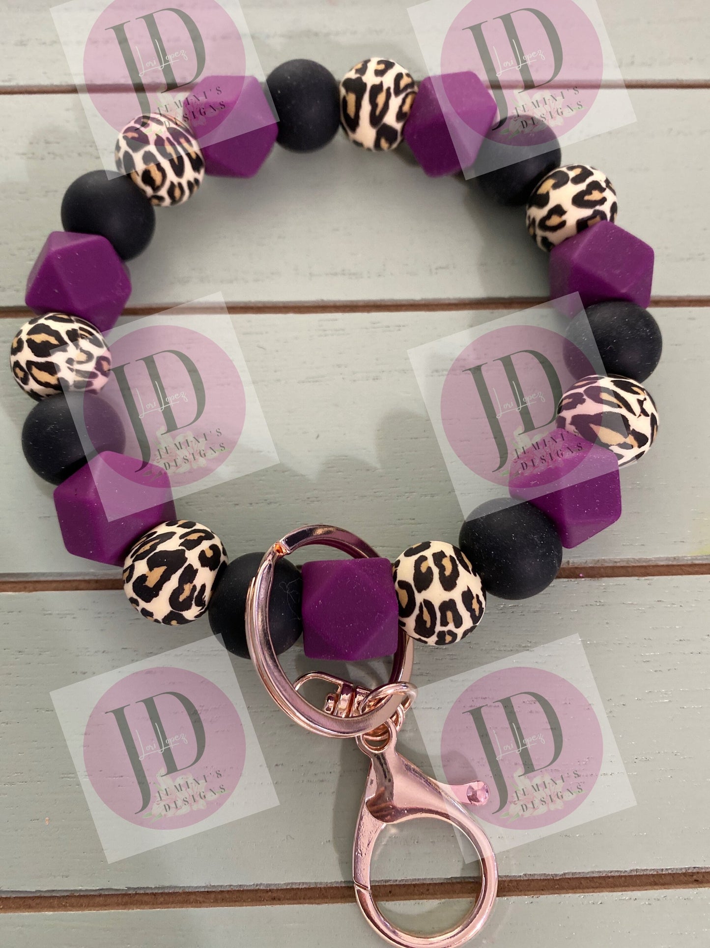 Ready to Ship Beaded Bangle black/purple leopard /Keychain/beaded Bangle for her/purple/black Keychain/beaded leopard bangle bracelet