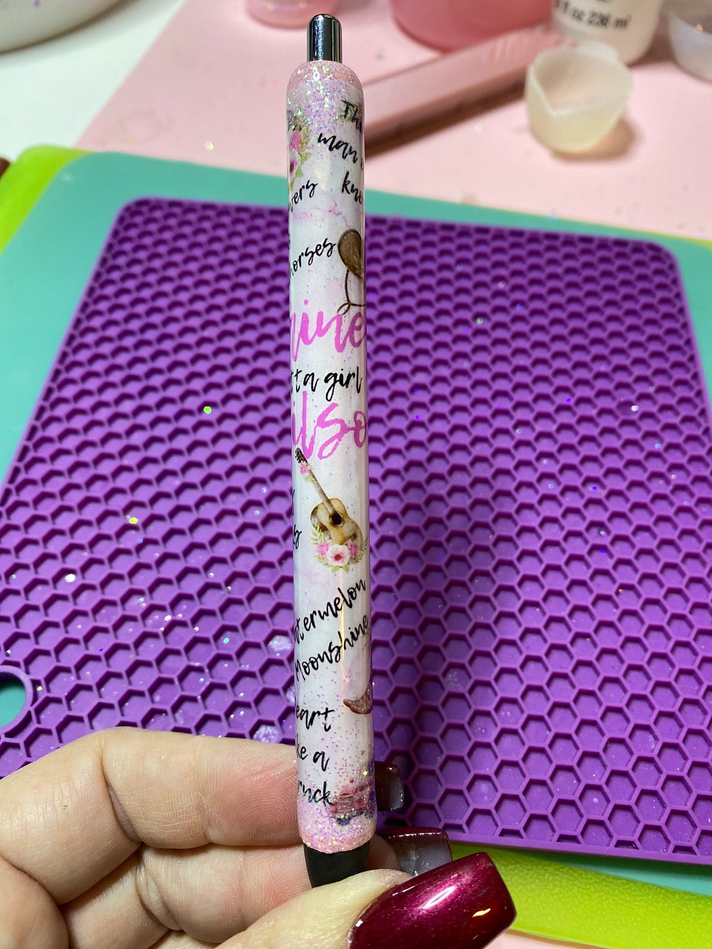 Wilson custom glitter gel pen | Pen wrap Wilson Glitter pen | Wilson Pink Gel pen | Custom Design