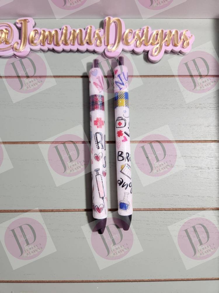 Nurse, RN, Love Brave Strong pen wrap Glitter pen, pen wrap with Lots of vibrant colors sparkle.   Gorgeous glitter pen