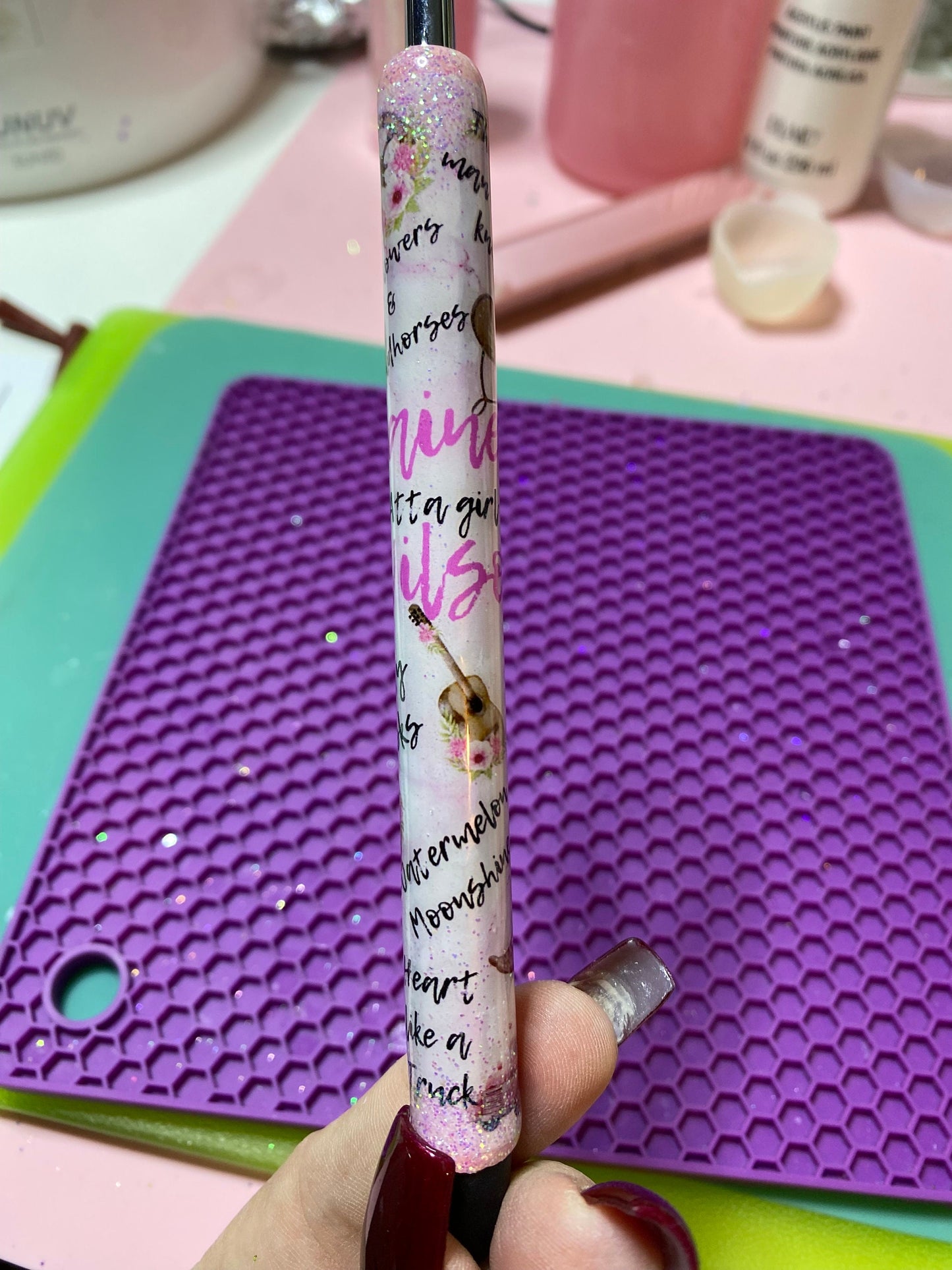 Wilson custom glitter gel pen | Pen wrap Wilson Glitter pen | Wilson Pink Gel pen | Custom Design