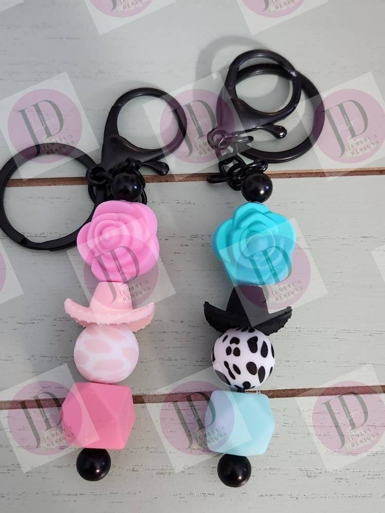 Adorable cowboy hat & flower beaded Keychain BAR/beaded mini Keychain BAR and flower/cowboy hat beaded dangle Keychain