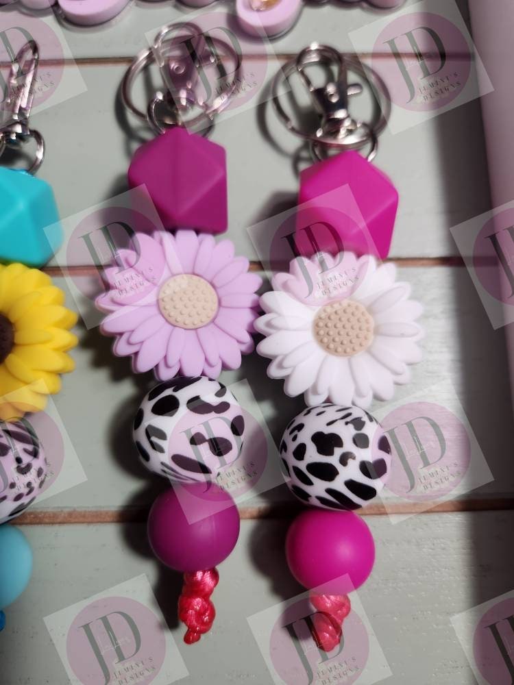 Ready to Ship Adorable Sunflower and cow beaded Keychain/beaded mini Keychain & Sunflower/cow dangle Keychain