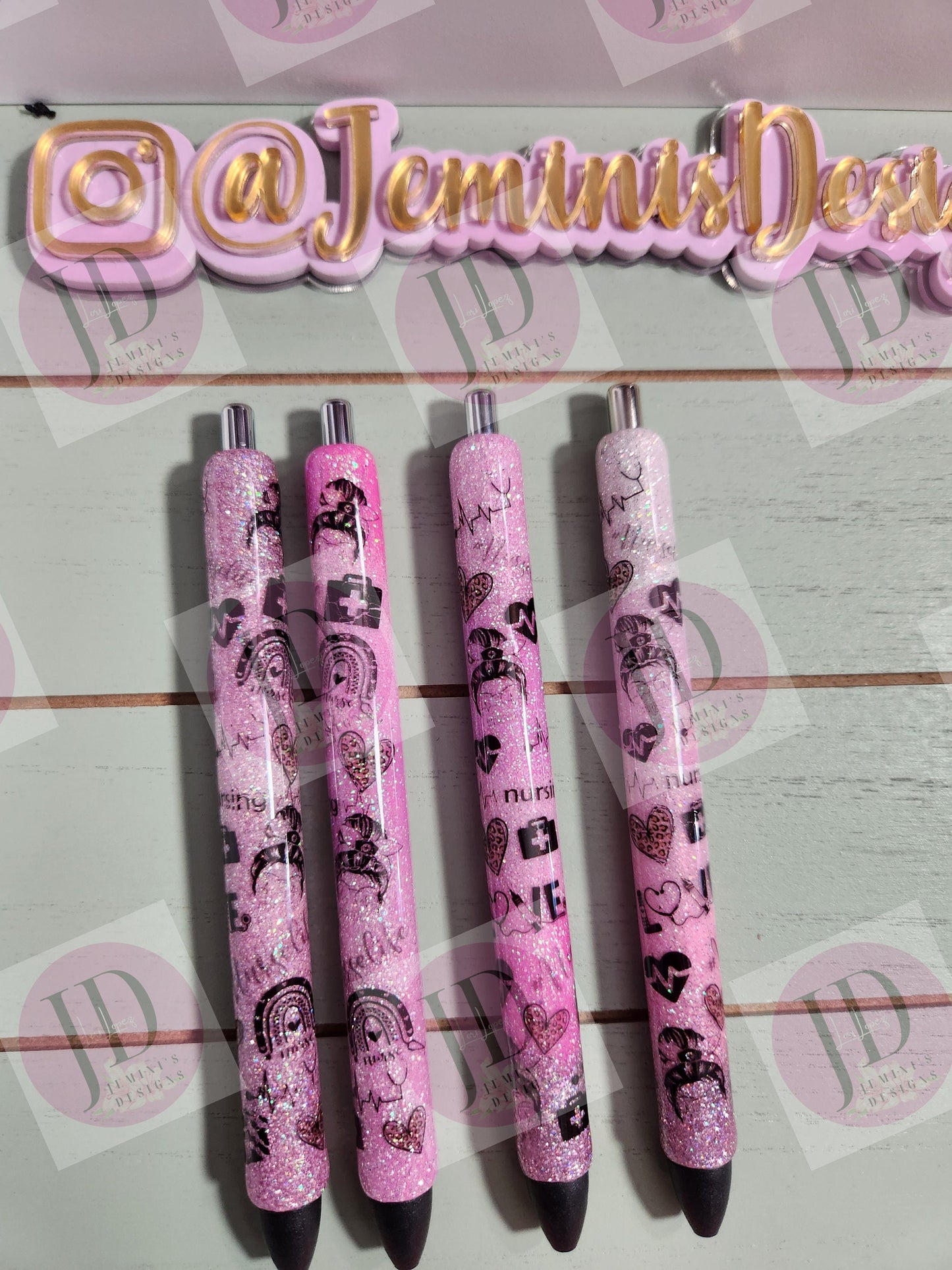 Nurse Life Glitter Pens, Glitter Gel Pens- Soft Pink ombre Glitter nurse life glitter pen/RE-FILLABLE. Please choose 1-4.  One pen for price