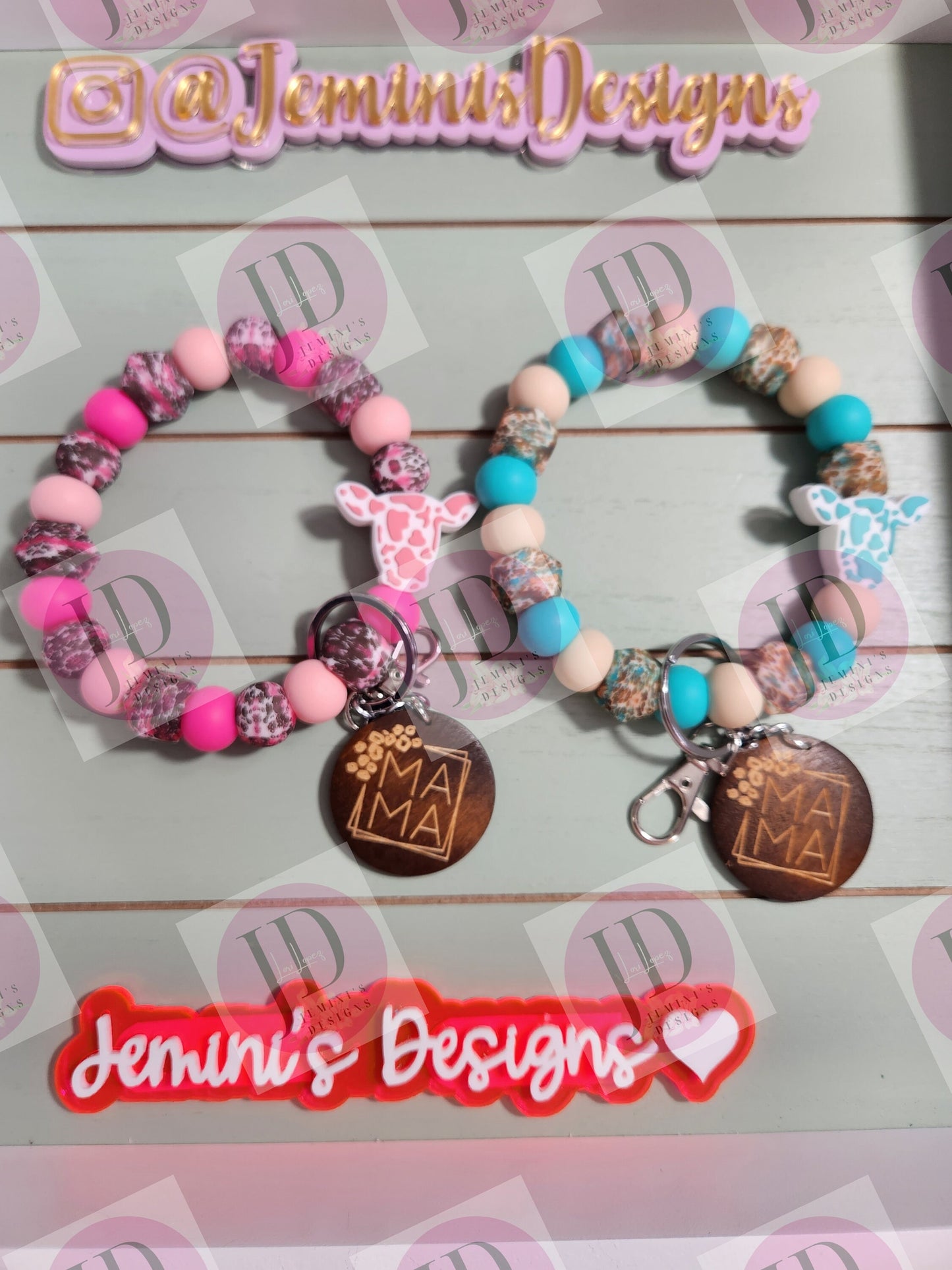 Beaded Bangle Cow head pink or turquoise keychain/beaded Bangle for her/wood mama charm/cow print beads/ gift for her