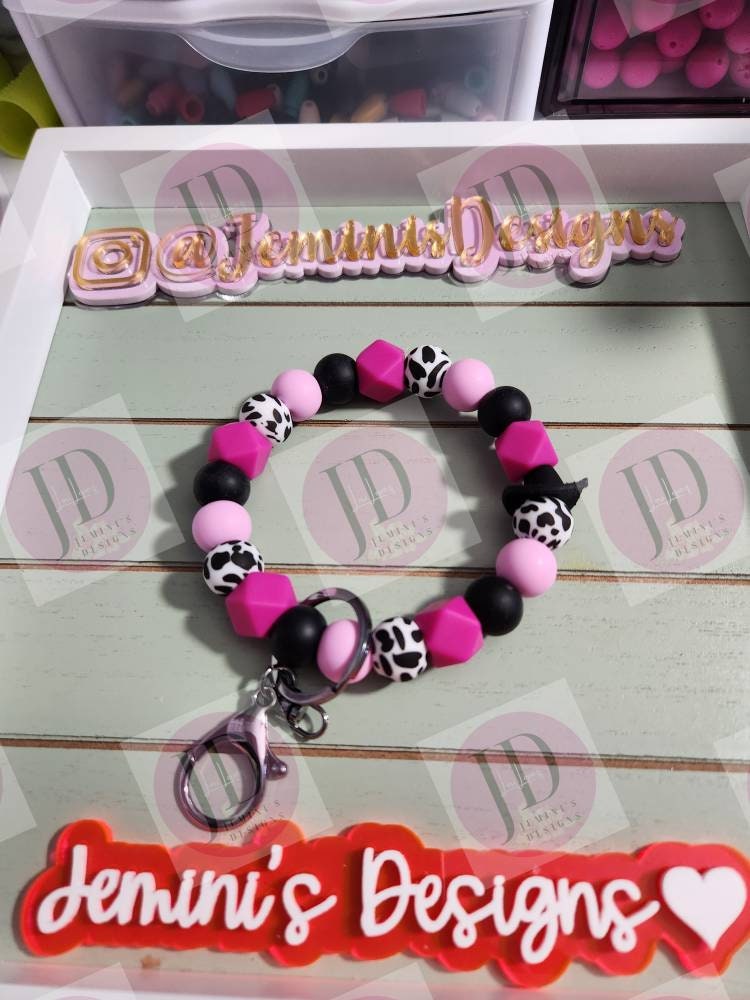 Beaded Bangle Cowboy hat hot pink & black cow print Keychain/beaded Bangle for her/pink and black cowboy wristlet/bangle cow wristlet