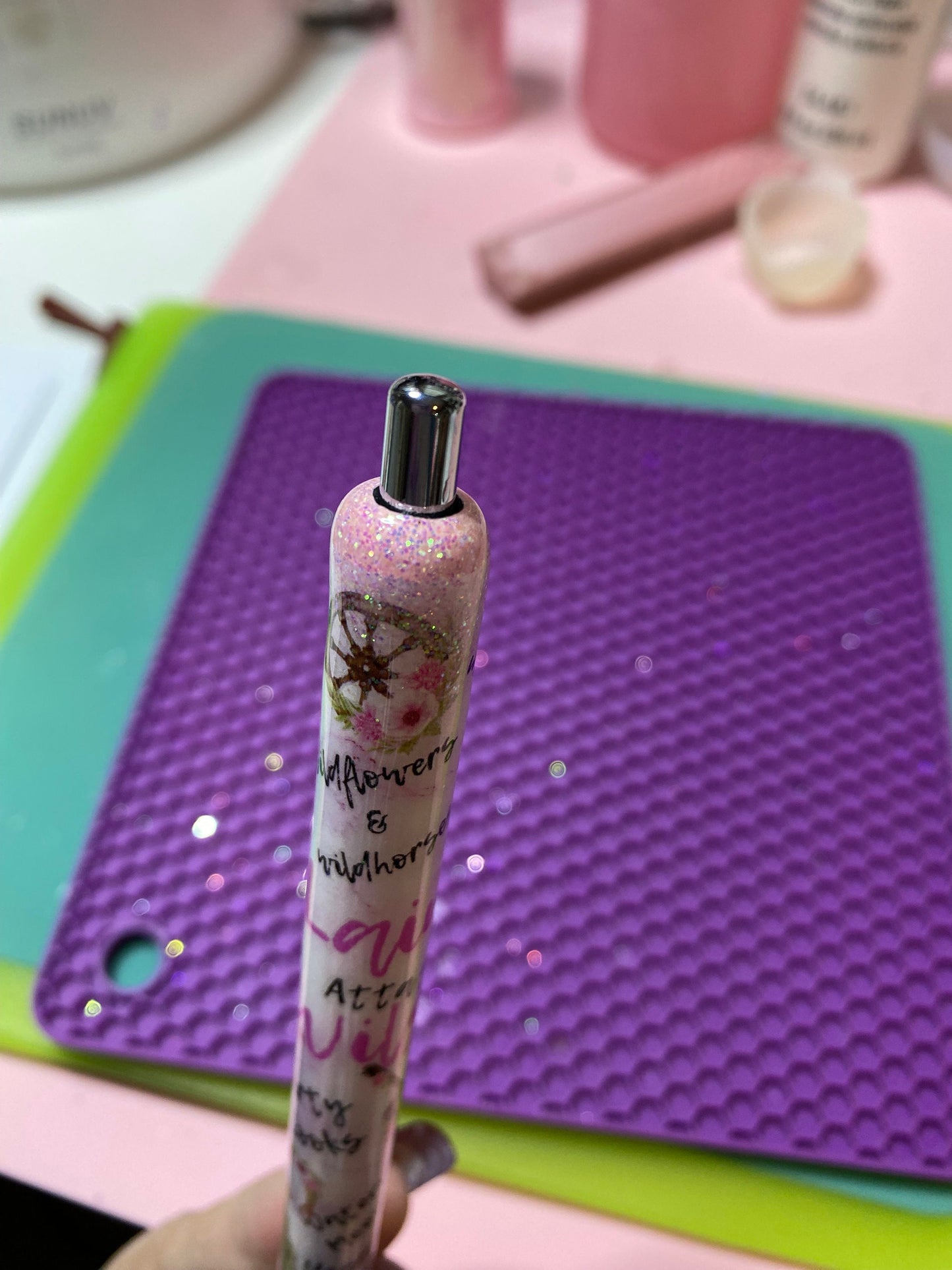 Wilson custom glitter gel pen | Pen wrap Wilson Glitter pen | Wilson Pink Gel pen | Custom Design